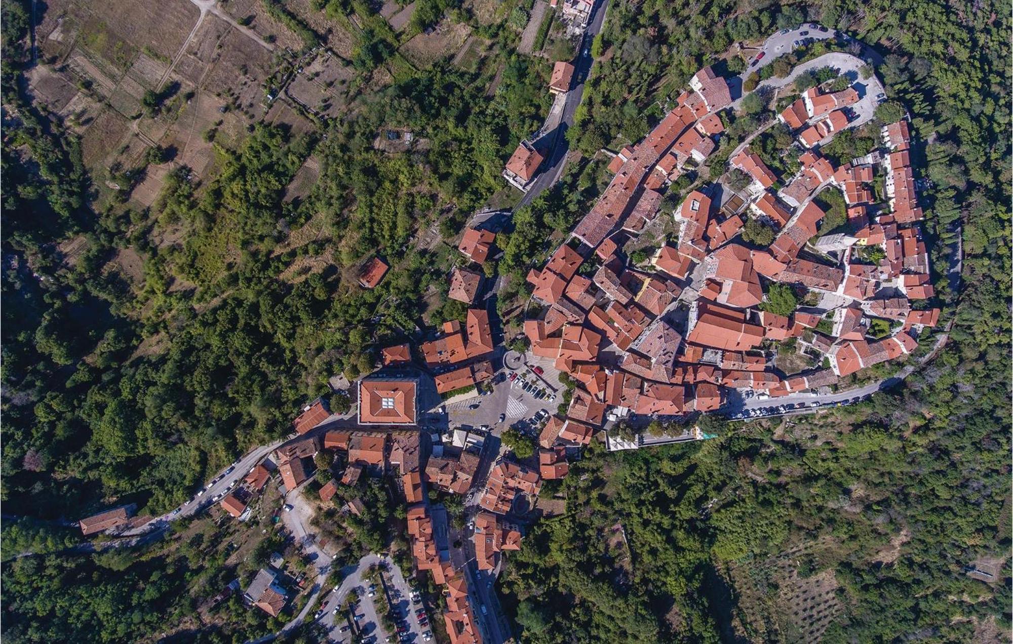 Beautiful Apartment In Rabac With Kitchen Zewnętrze zdjęcie