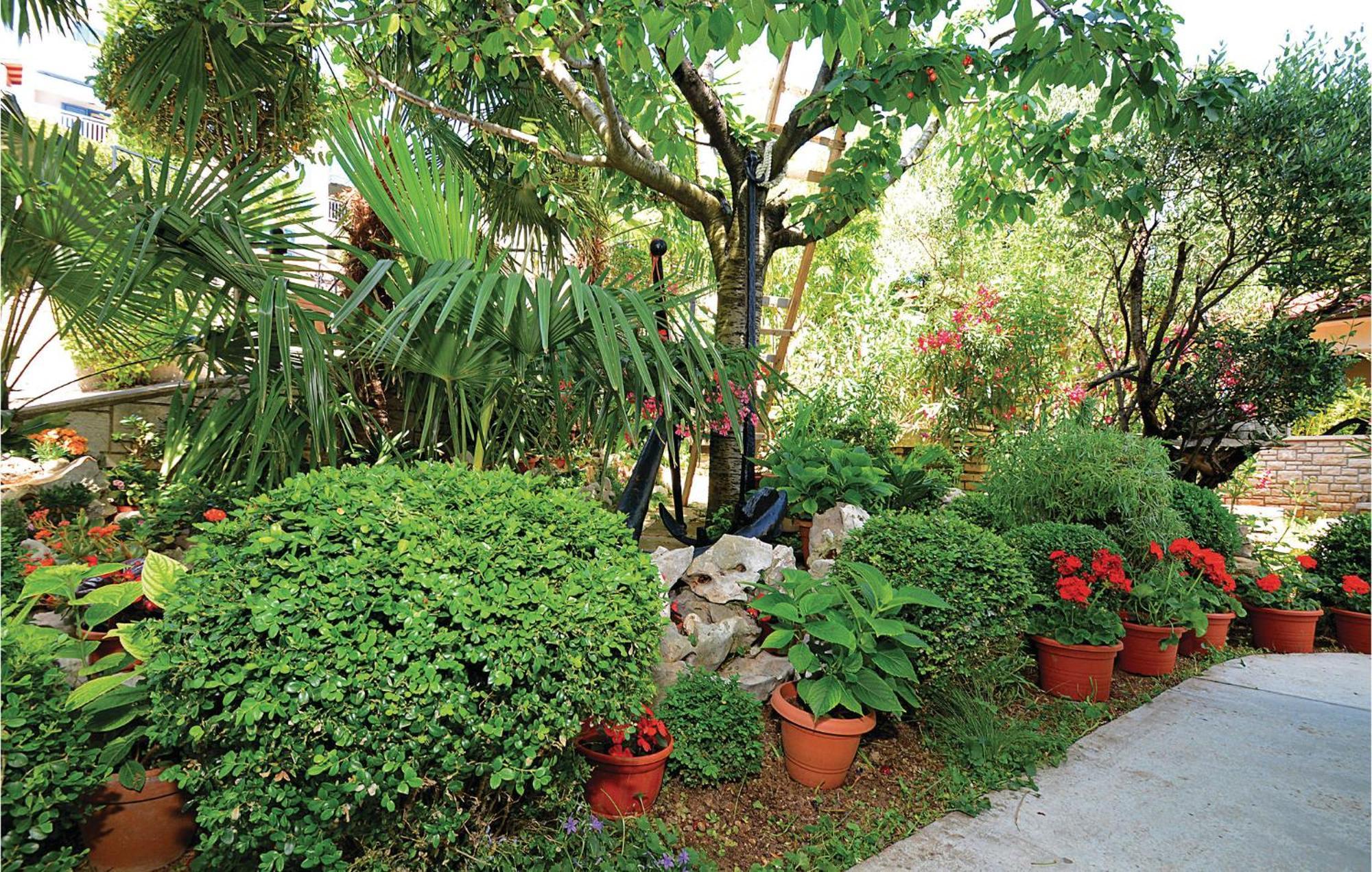 Beautiful Apartment In Rabac With Kitchen Zewnętrze zdjęcie